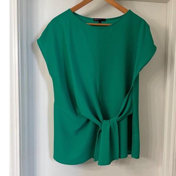 Gibson Tie Waist Short Sleeve Blouse in Green Size Medium - Picture 3 of 8